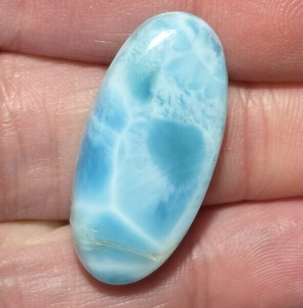 32x15mm AAA-grade larimar cabochon