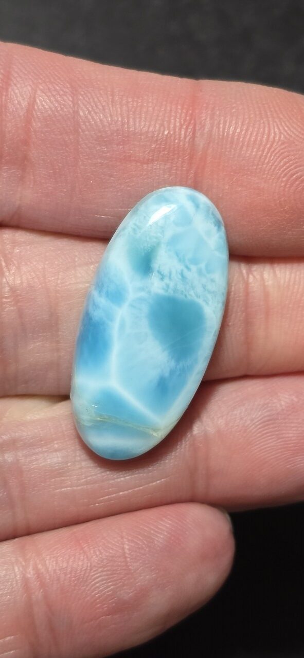 32x15mm AAA-grade larimar cabochon