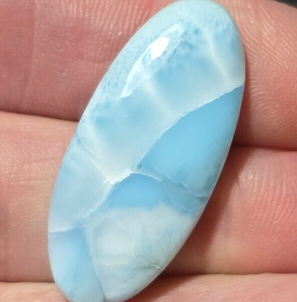 35x16mm AAA-grade larimar cabochon