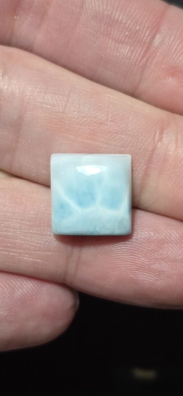 13x13mm AAA-grade larimar cabochon