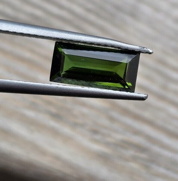 9.92x4.68x3.62mm baguette Brazilian tourmaline facet