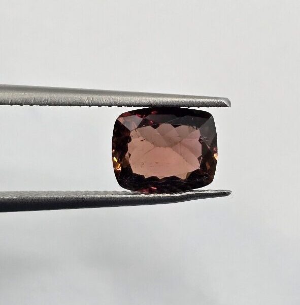 8.73x7.04x4.16mm cushion Brazilian tourmaline facet