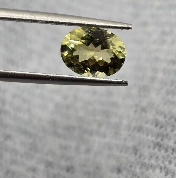 8.07x6.10x4.11mm oval Brazilian tourmaline facet