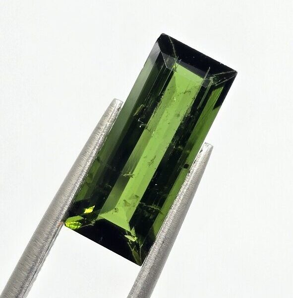 13.67x5.59x3.88mm baguette Brazilian tourmaline facet