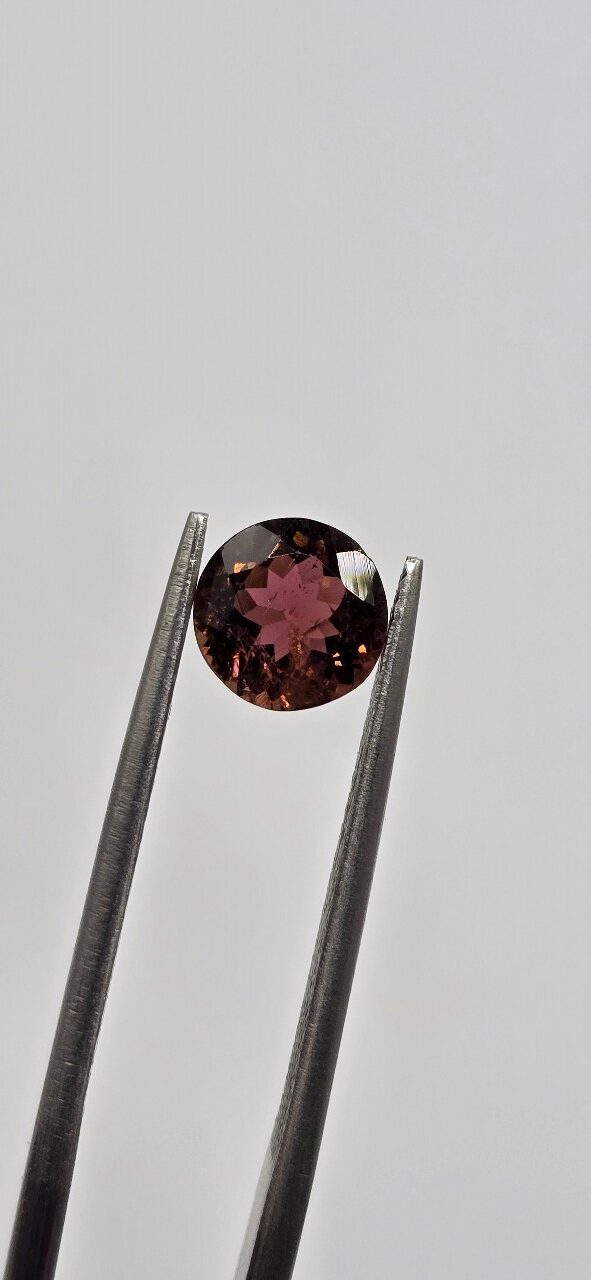 6.68x6.62x3.94mm round Brazilian tourmaline facet