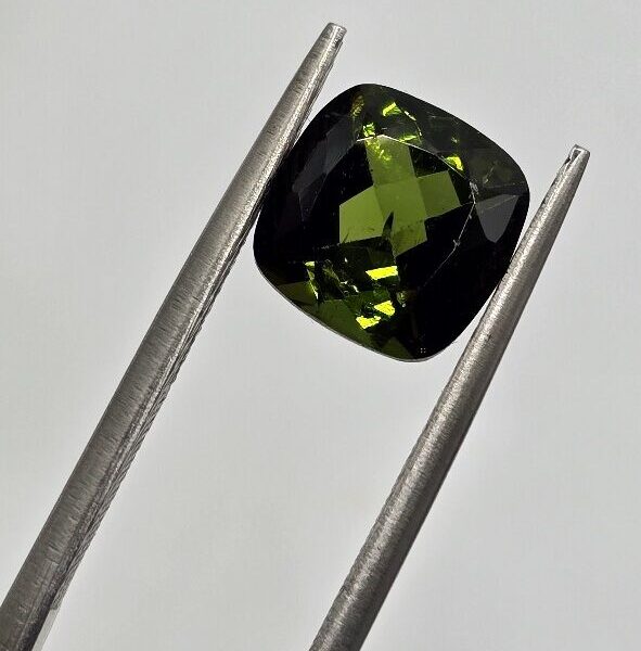 7.98x7.92x5.22mm cushion Brazilian tourmaline facet