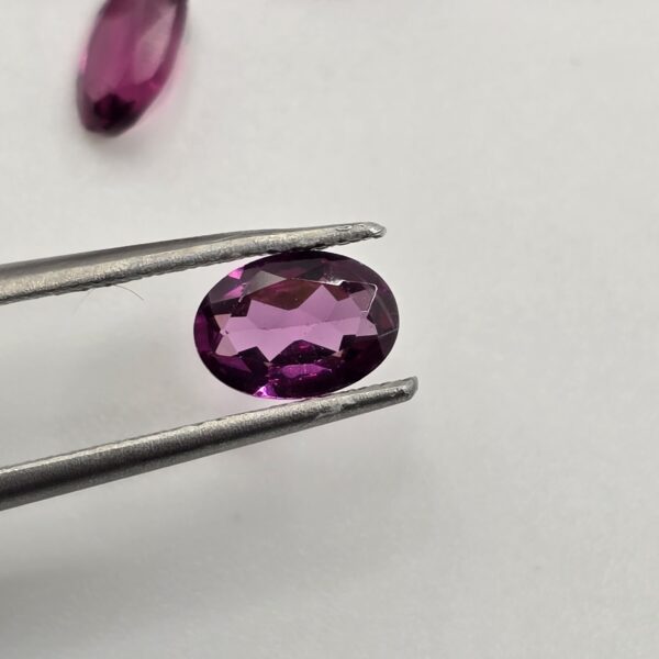 7x5mm oval purple rhodolite garnet facet AAA