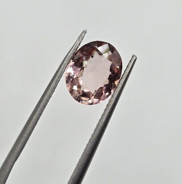 9.40x7.58x4.64mm oval Brazilian tourmaline facet