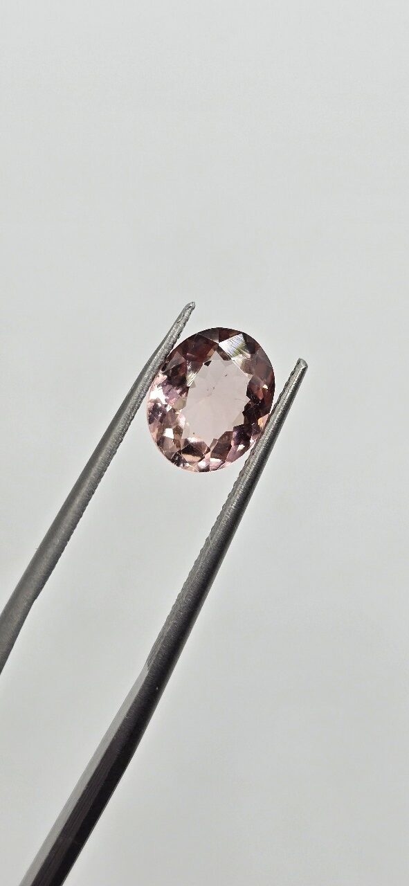 9.40x7.58x4.64mm oval Brazilian tourmaline facet