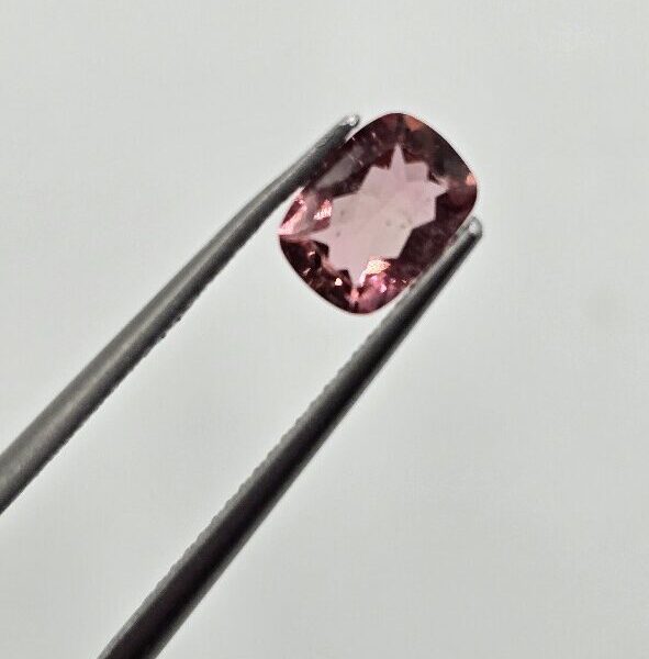 7.03x5.11x3.04mm cushion Brazilian tourmaline facet