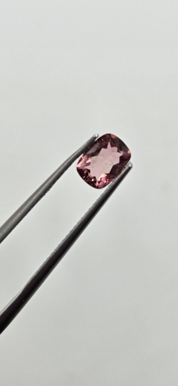 7.03x5.11x3.04mm cushion Brazilian tourmaline facet