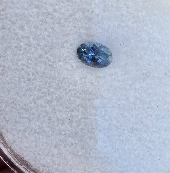 6.00x4.13x2.91mm oval Australian sapphire facet