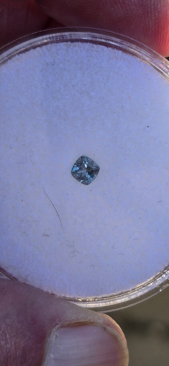 4.21x4.14x2.76mm cushion Australian sapphire facet
