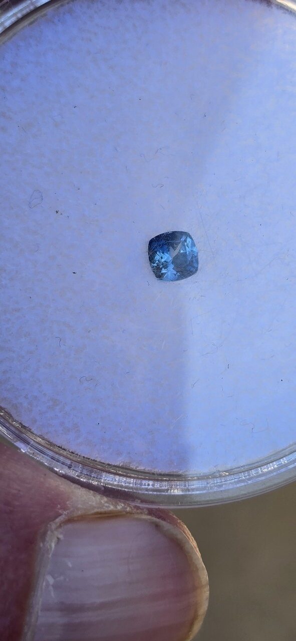 4.11x4.06x2.70mm cushion Australian sapphire facet