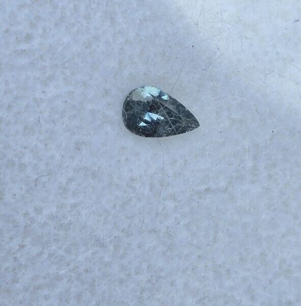 5.45x3.46x2.42mm pear Australian sapphire facet