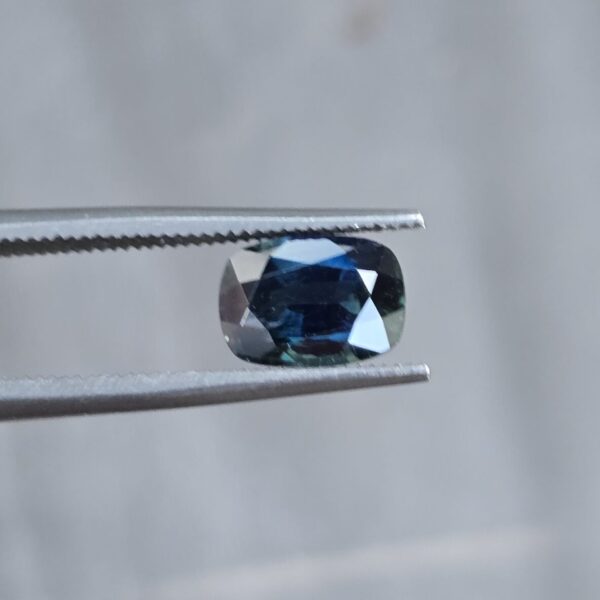 7.94x5.61x4.36mm cushion Australian sapphire facet