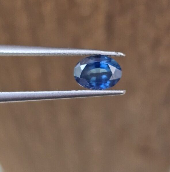 7.51x5.51x3.60mm oval Australian sapphire facet