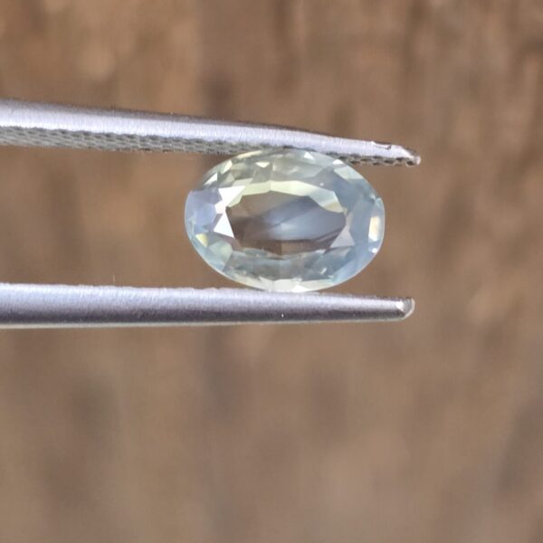 7.06x5.11x2.63mm oval Australian sapphire facet