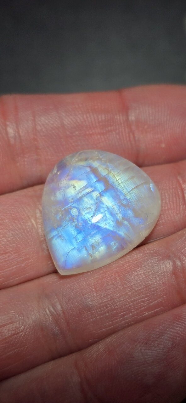 25x22mm moonstone cabochon