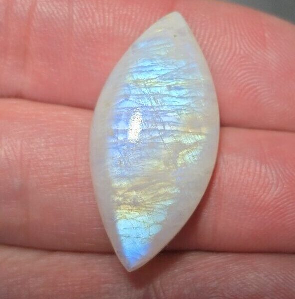 34x17mm moonstone cabochon