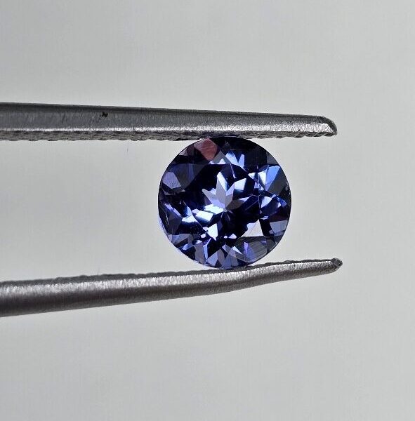 5.42x5.41x3.78mm round tanzanite facet