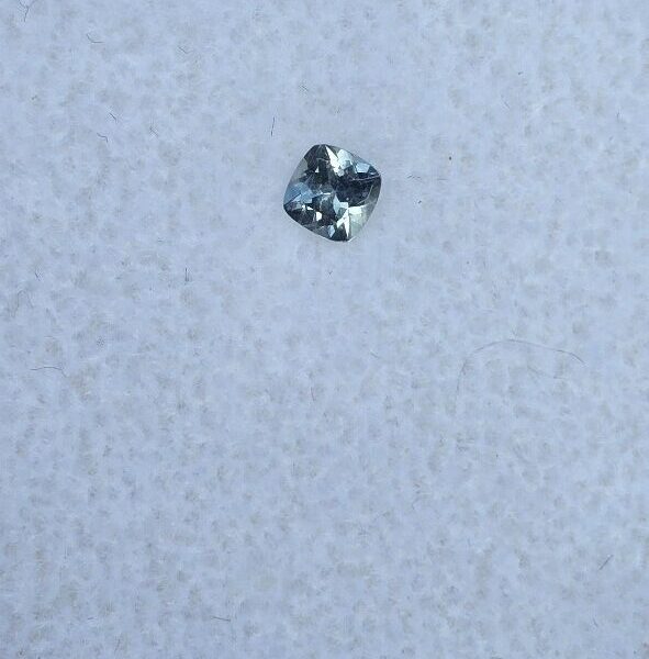 3.00x3.00x2.11mm cushion Australian sapphire facet