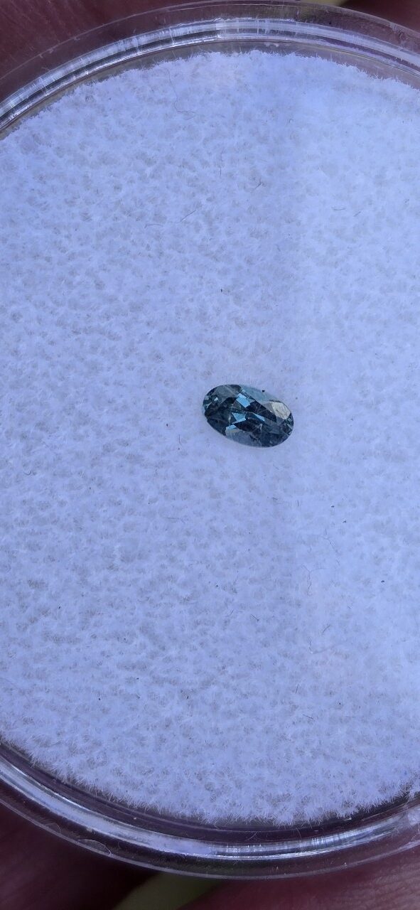 5.00x3.08x2.26mm oval Australian sapphire facet