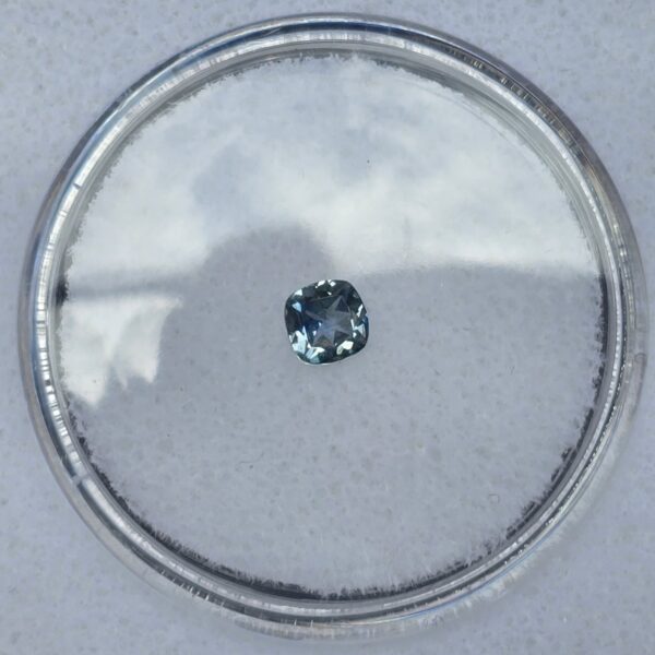 4.12x4.09x2.38mm cushion Australian sapphire facets