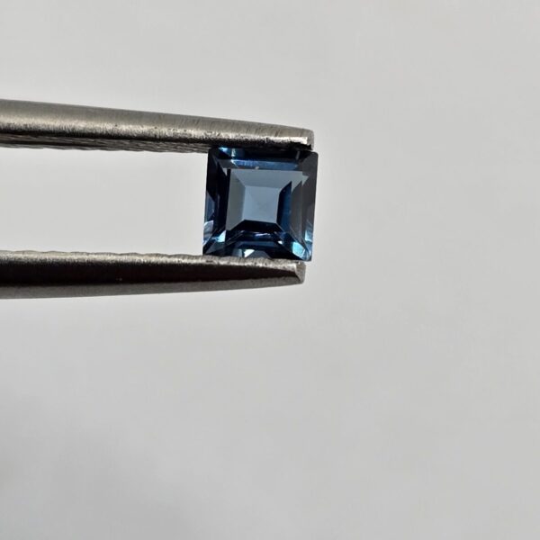 3.5mm square/princess London blue topaz facets