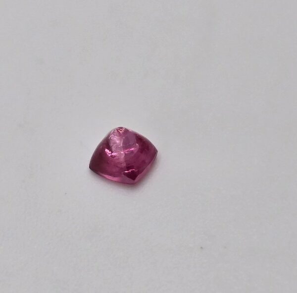 3.73x3.69x2.61mm spinel sugarloaf-cut cabochon