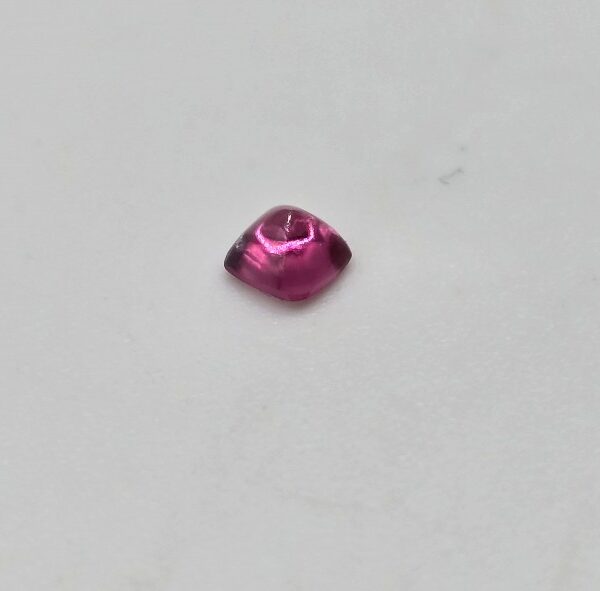 3.10x3.10x2.15mm spinel sugarloaf-cut cabochon