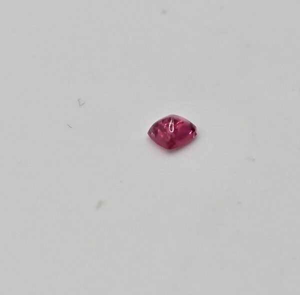3.13x3.09x1.95mm spinel sugarloaf-cut cabochon