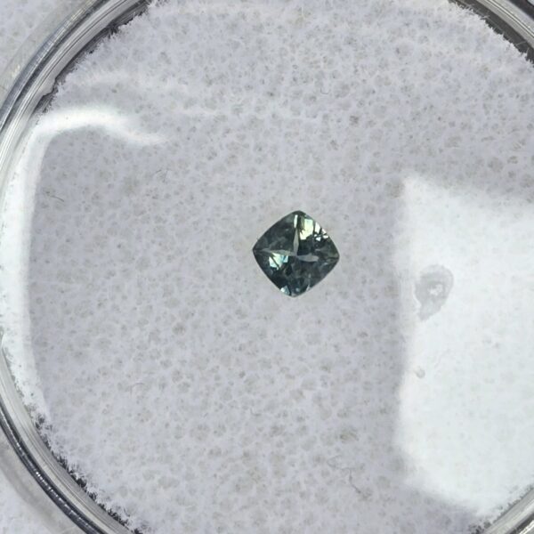 3.23x3.19x2.16mm cushion Australian sapphire facet