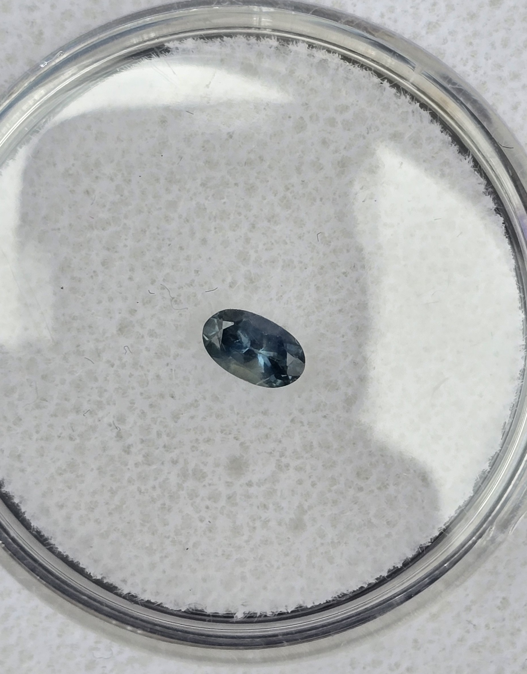5.08x3.04x2.72mm oval Australian sapphire facet