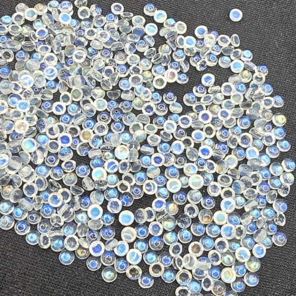 4mm round gem-grade rainbow moonstone cabochon