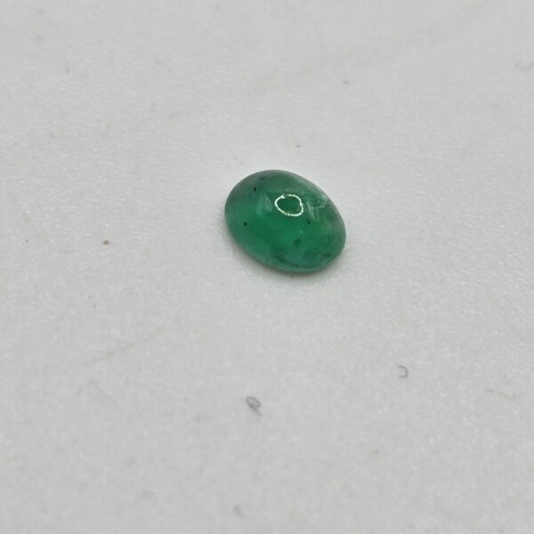 5.04x4.05x2.36mm oval-cut hq Zambian emerald cabochon