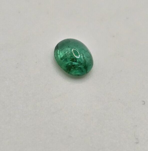 5.93x4.85x2.90mm oval-cut hq Zambian emerald cabochon