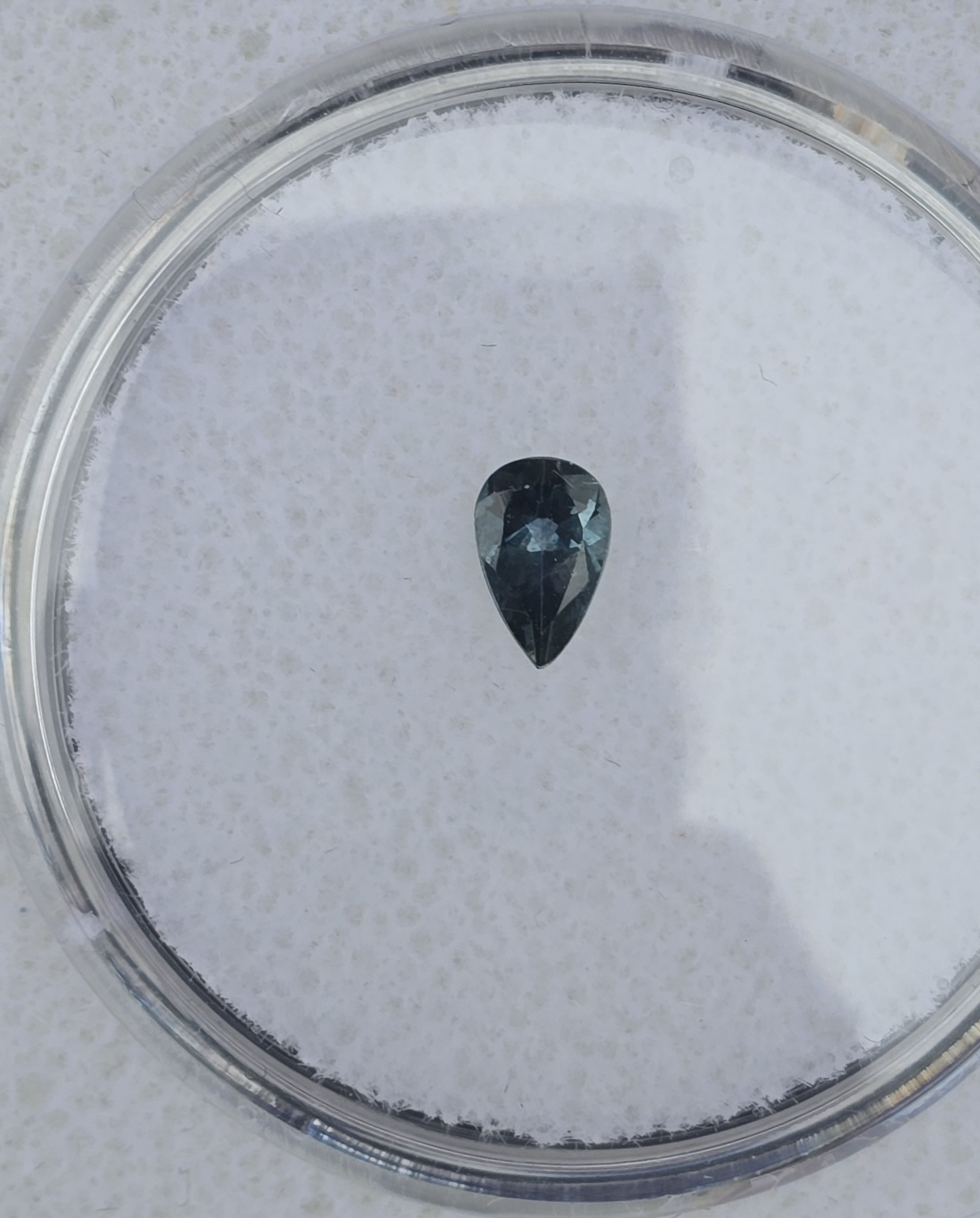 5.47x3.54x2.33mm pear Australian sapphire facet