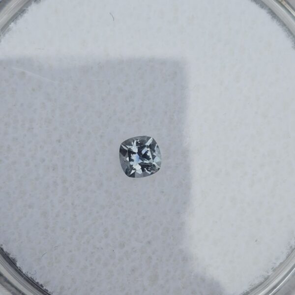 3.12x3.04x1.99mm cushion Australian sapphire facet