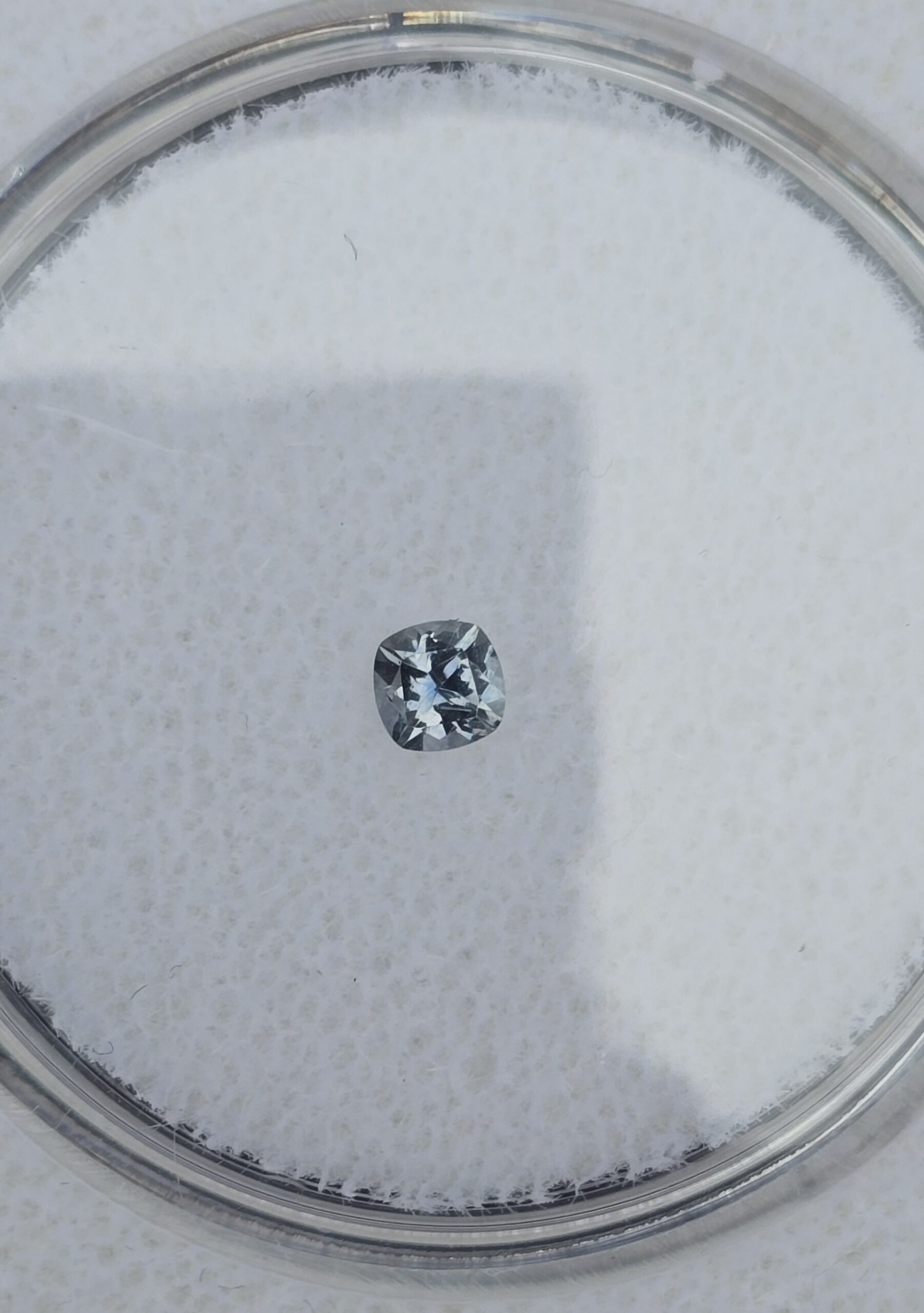 3.12x3.04x1.99mm cushion Australian sapphire facet