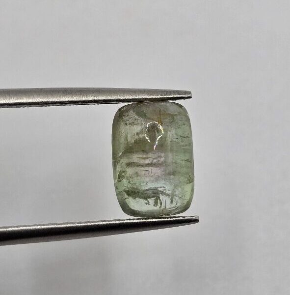 9.31x6.63x4.53mm Brazilian tourmaline cabochon
