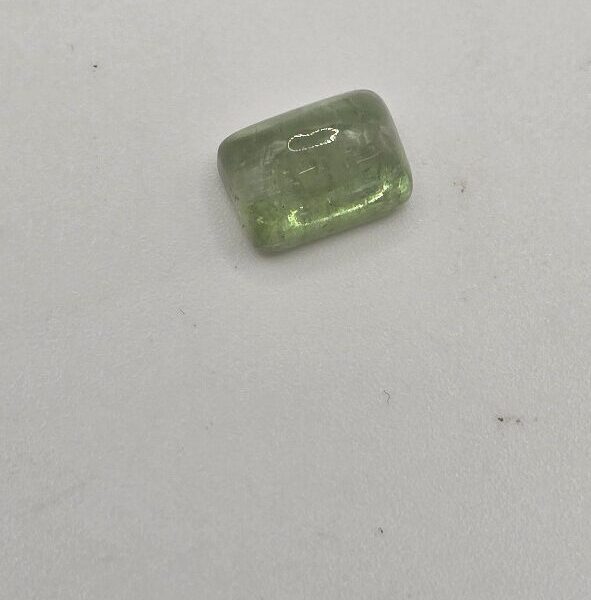 9.65x6.83x6.33mm Brazilian tourmaline cabochon