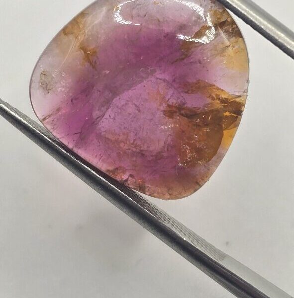 15.77x14.80x4.05mm Brazilian tourmaline cabochon