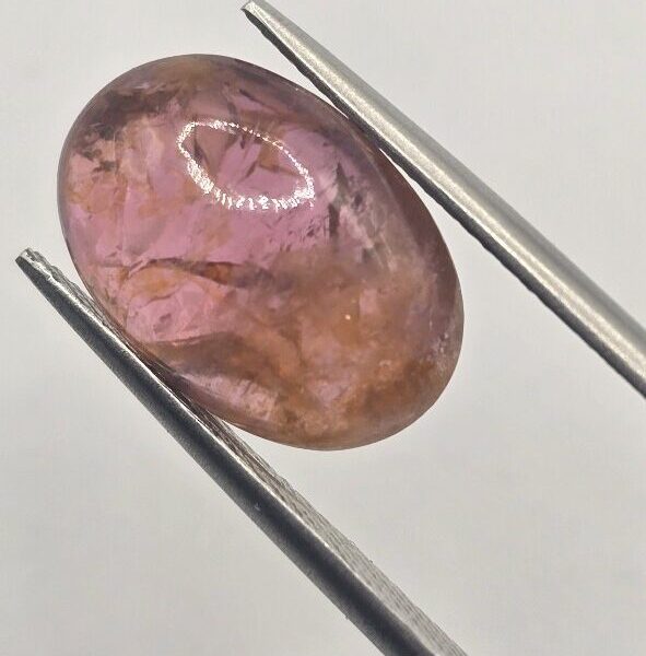 13.59x9.52x5.27mm Brazilian tourmaline cabochon