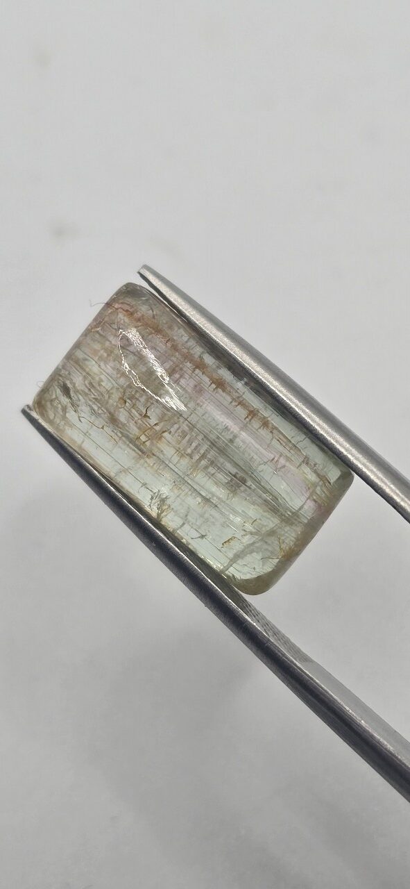 16.33x9.01x7.14mm Brazilian tourmaline cabochon
