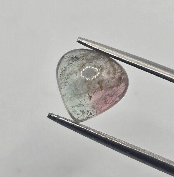 9.03x9.00x4.51mm Brazilian tourmaline cabochon