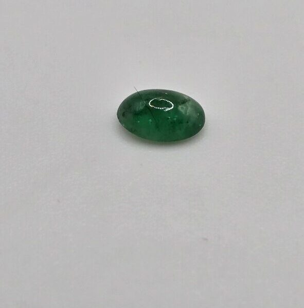 5.93x3.97x2.65mm oval-cut hq Zambian emerald cabochon