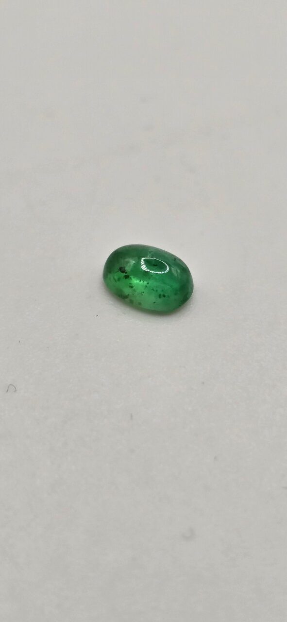 5.98x4.13x2.69mm oval-cut hq Zambian emerald cabochon