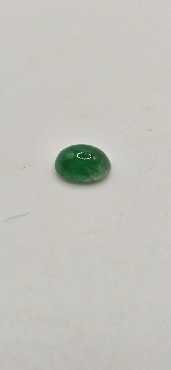 5.65x4.24x2.78mm oval-cut hq Zambian emerald cabochon