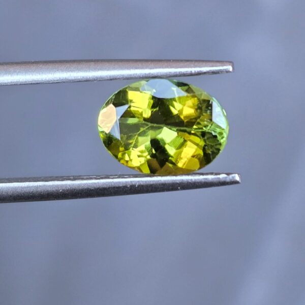 8.02x5.94x3.71mm oval Brazilian tourmaline facet
